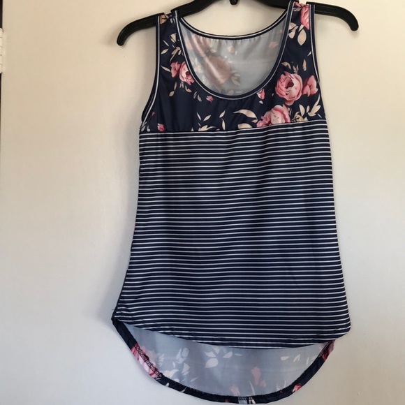 Tops - 🌿Floral Tank Top Blouse